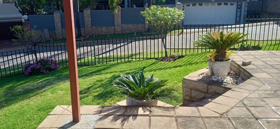 4 Bedroom Property for Sale in Kosmos North West